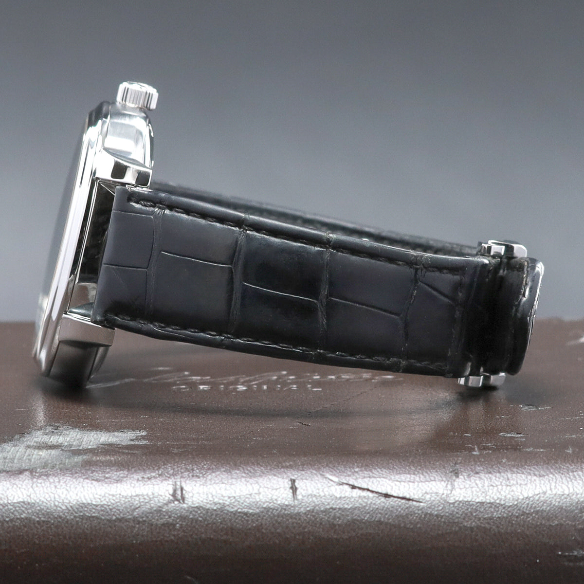Glashutte Senator 2013 Complete 44mm Stainless Steel White Dial Stainless Steel Bezel Black Leather Strap 100-14-05-02-05