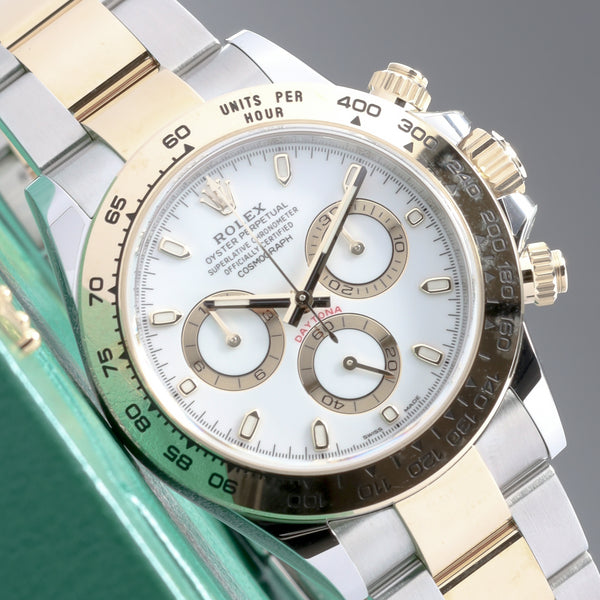 Rolex Daytona 2022 Complete 40mm Oystersteel and Yellow Gold White Dial 18k Yellow Gold Tachymeter Bezel Oystersteel and Yellow Gold Oyster Bracelet with Oysterlock Clasp 116503