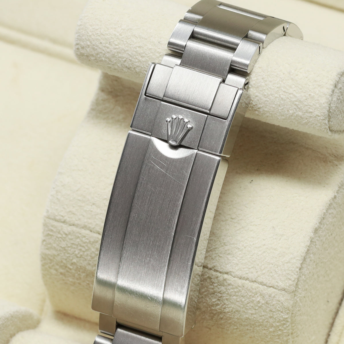 Rolex Submariner Date Complete 40mm Oystersteel Black Dial Black Cerachrom Ceramic Bezel Oyster Bracelet 116610LN