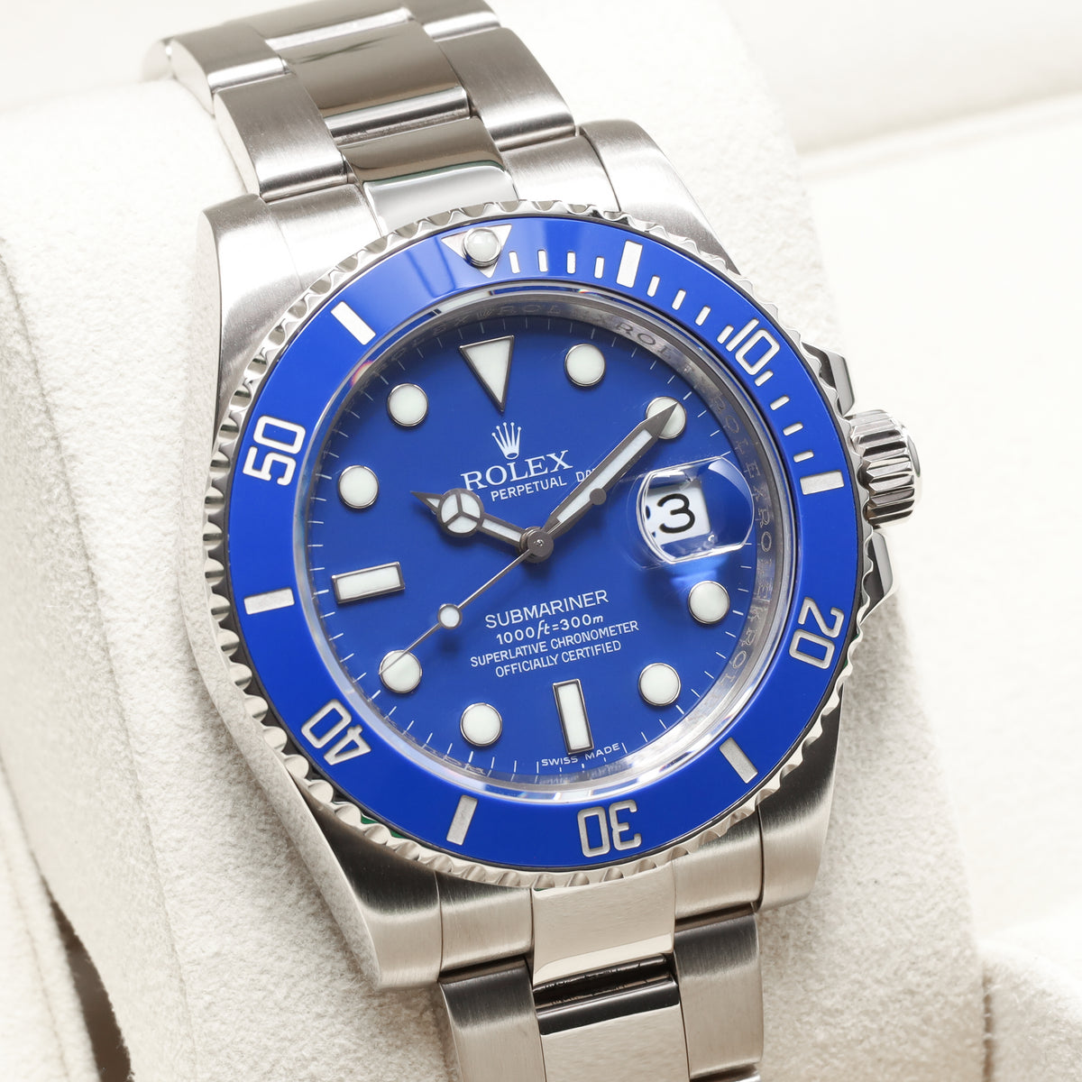 Rolex Submariner Date "Smurf" Complete 40mm 18k White Gold Blue Dial Blue Cerachrom Ceramic Bezel 18k White Gold Oyster Bracelet 116619LB