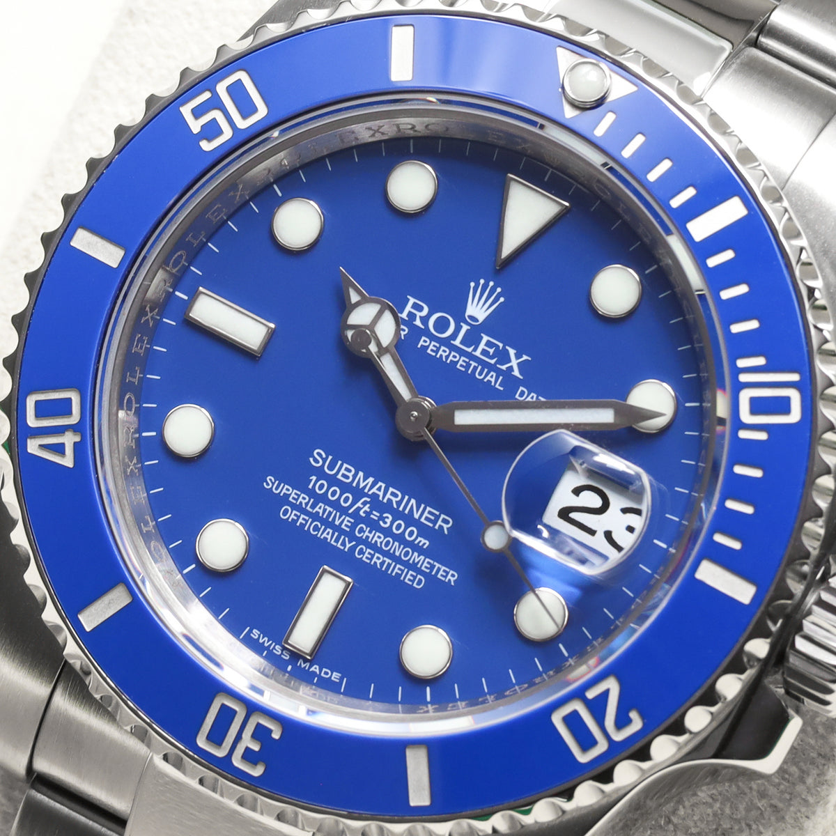 Rolex Submariner Date "Smurf" Complete 40mm 18k White Gold Blue Dial Blue Cerachrom Ceramic Bezel 18k White Gold Oyster Bracelet 116619LB
