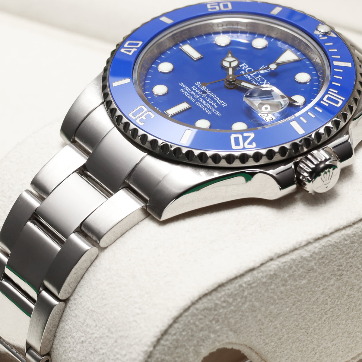 Rolex Submariner Date "Smurf" Complete 40mm 18k White Gold Blue Dial Blue Cerachrom Ceramic Bezel 18k White Gold Oyster Bracelet 116619LB