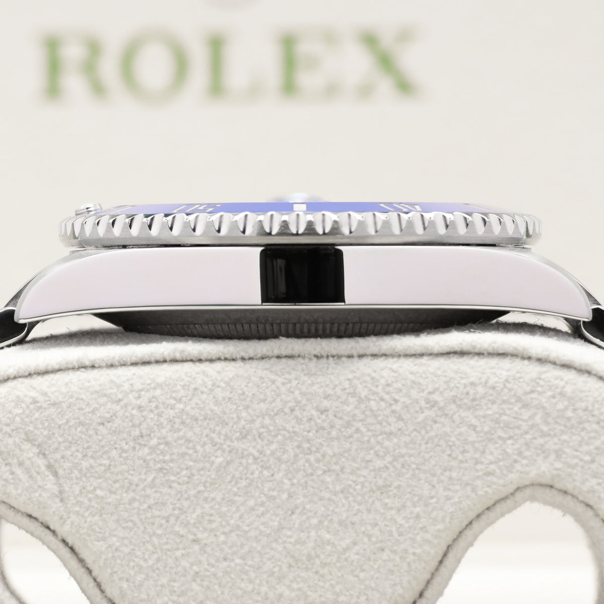 Rolex Submariner Date "Smurf" Complete 40mm 18k White Gold Blue Dial Blue Cerachrom Ceramic Bezel 18k White Gold Oyster Bracelet 116619LB
