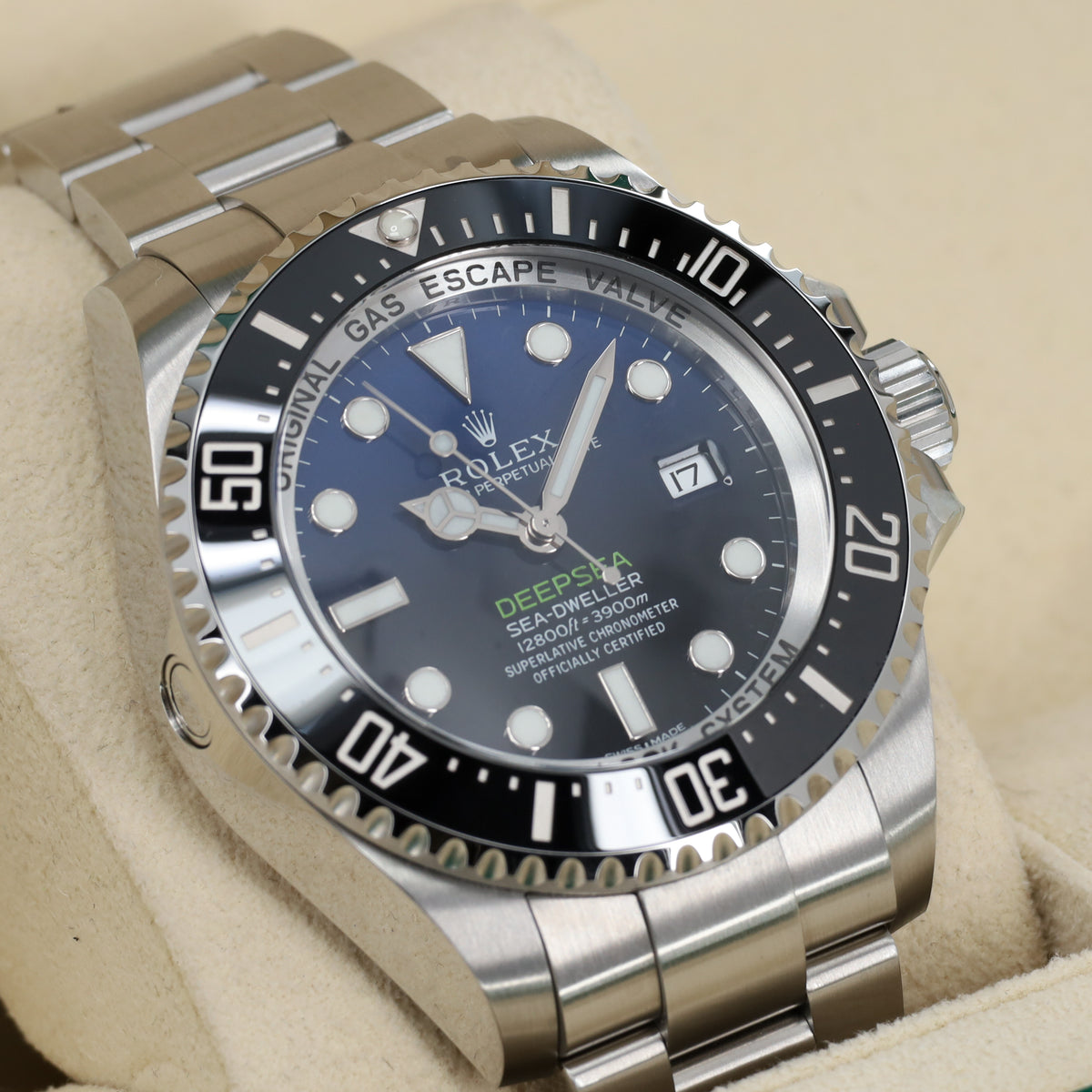 Rolex Sea-Dweller Deepsea James Cameron Complete 44mm Stainless Steel Blue Gradient Dial 116660