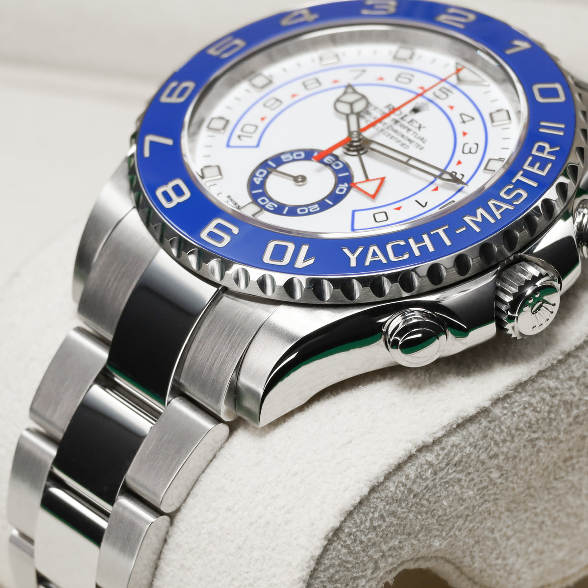 Rolex Yacht Master II 2018 Complete Oystersteel White Dial Blue Cerachrom Ring Command Bezel Oyster Bracelet with Oysterlock Clasp and Easylink Extension 116680