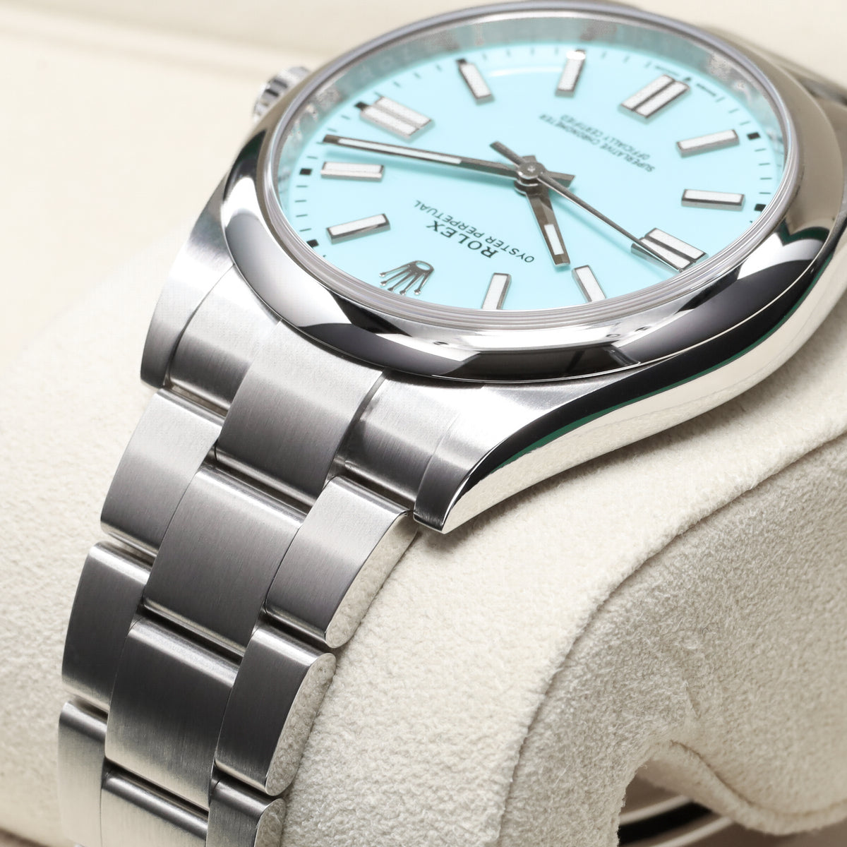 Rolex Oyster Perpetual Complete 41mm Oystersteel Turquoise Blue Dial Oystersteel Bezel Oyster Bracelet with Oysterclasp and Easylink Extension 124300