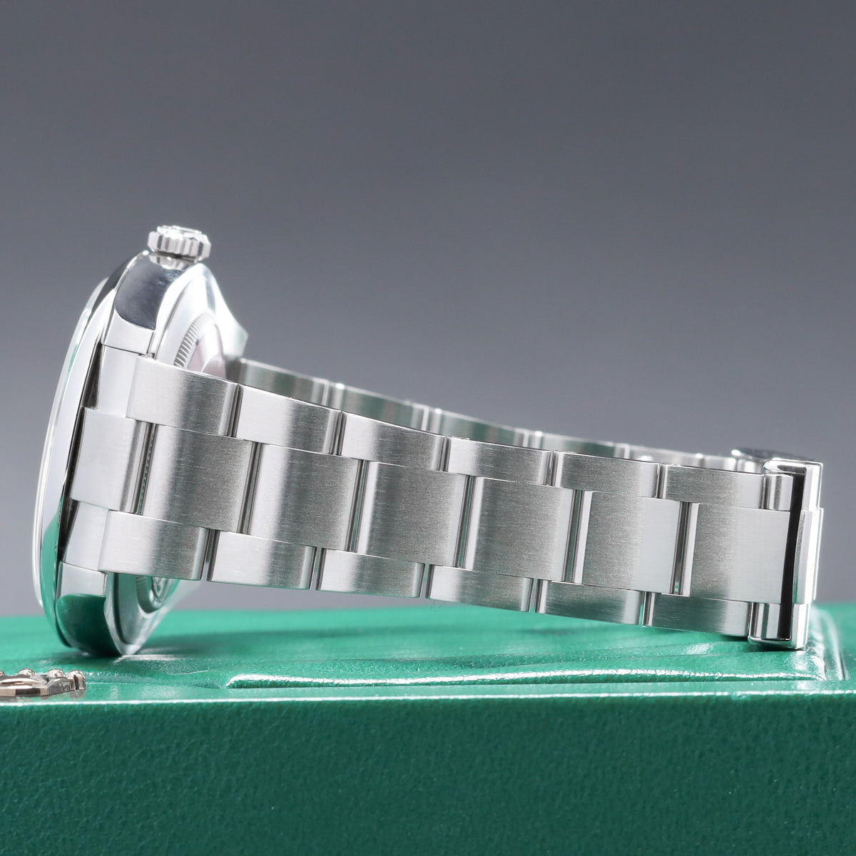 Rolex Oyster Perpetual Complete 41mm Oystersteel Turquoise Blue Dial Oystersteel Bezel Oyster Bracelet with Oysterclasp and Easylink Extension 124300