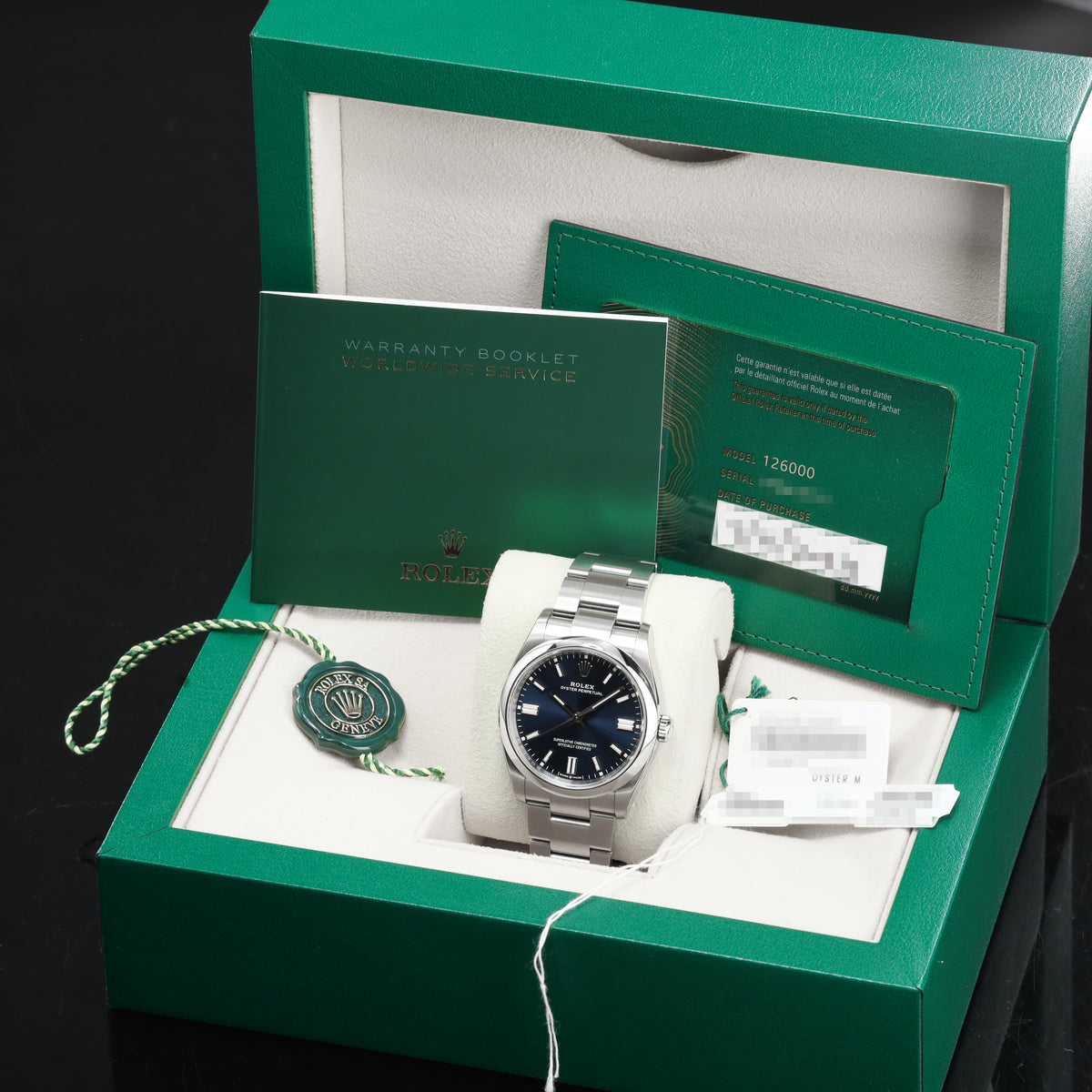 Rolex Datejust 2026 Complete 41mm Oystersteel Bright Blue Dial Smooth Oystersteel Bezel Oystersteel Jubilee Bracelet with Oysterclasp and Easylink Extension 126300