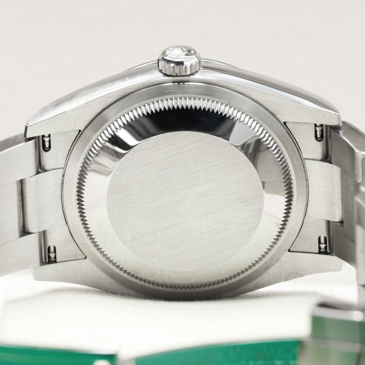 Rolex Datejust 2026 Complete 41mm Oystersteel Bright Blue Dial Smooth Oystersteel Bezel Oystersteel Jubilee Bracelet with Oysterclasp and Easylink Extension 126300