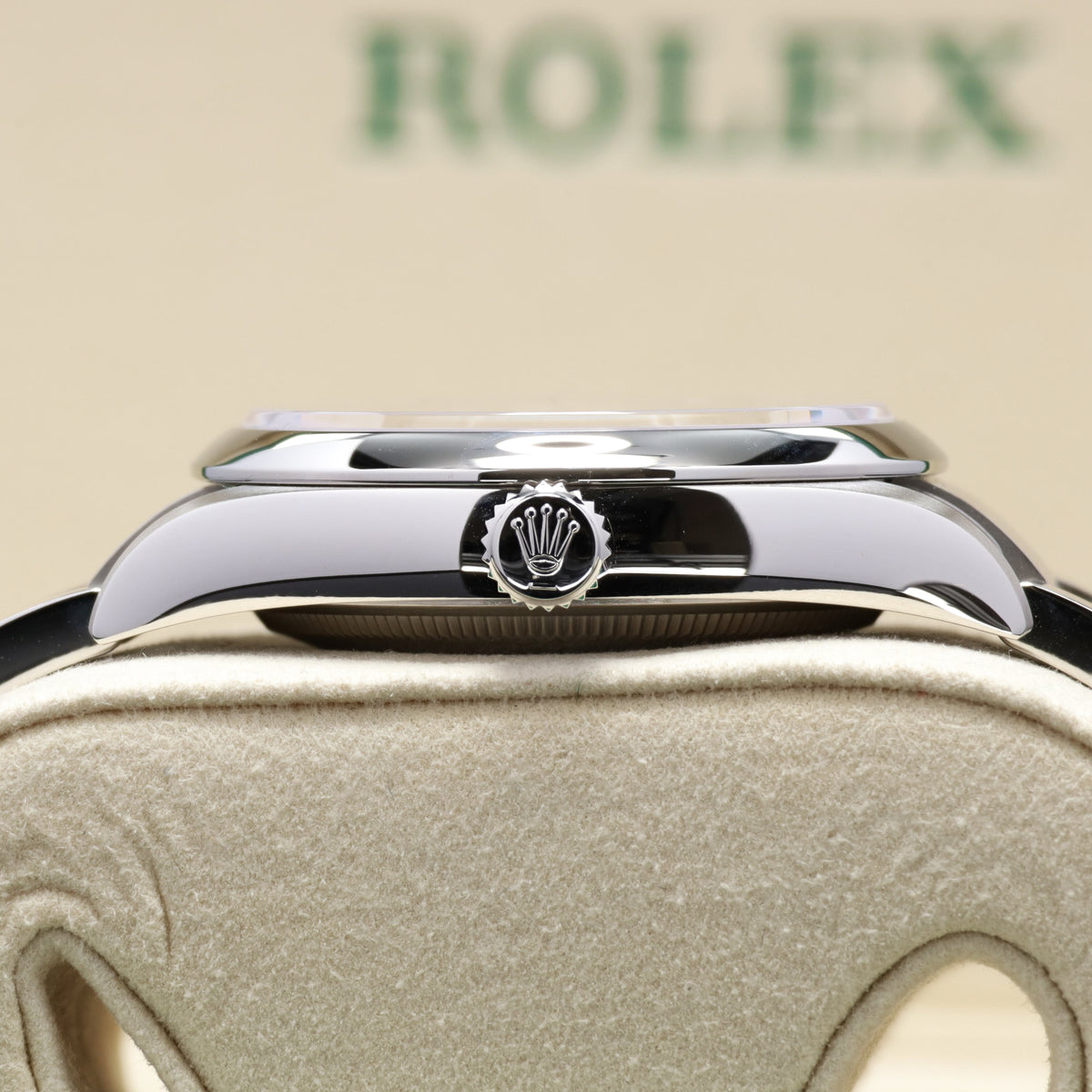 Rolex Oyster Perpetual 2025 Complete 36mm Oystersteel Pink Dial Smooth Stainless Steel Bezel Oyster Bracelet 126000