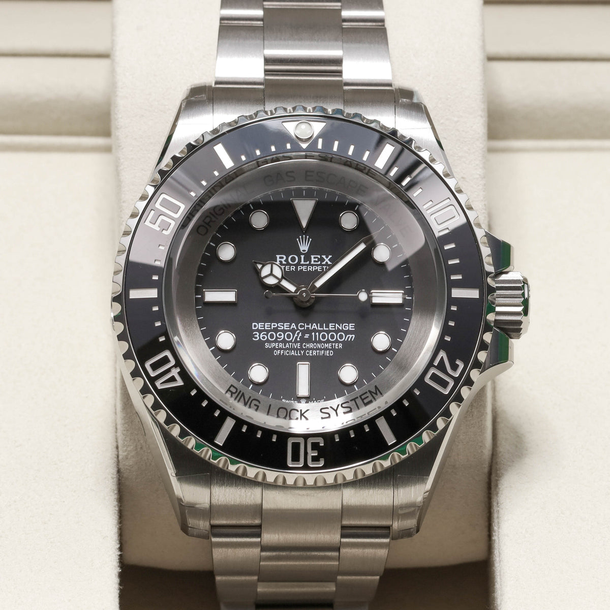 Rolex Sea Dweller 2025  Complete 50mm RLX Titanium Black Dial Unidirectional Dive Bezel Titanium Oyster Bracelet 126067