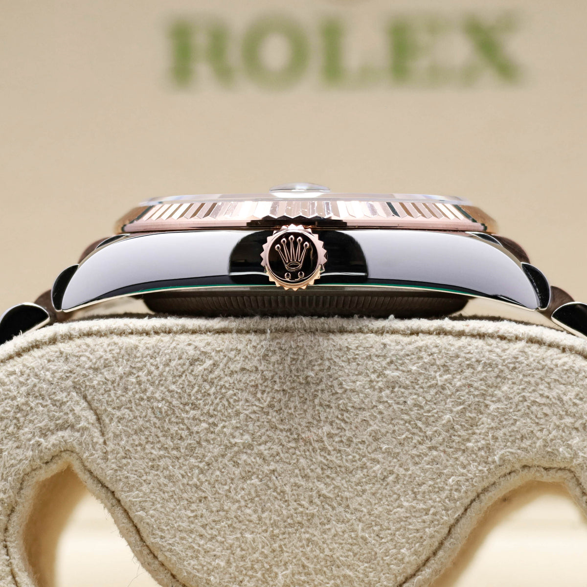 Rolex Datejust 36mm 2025 Complete Set Rose Gold Steel Black Diamond Dial Jubilee Fluted 126231