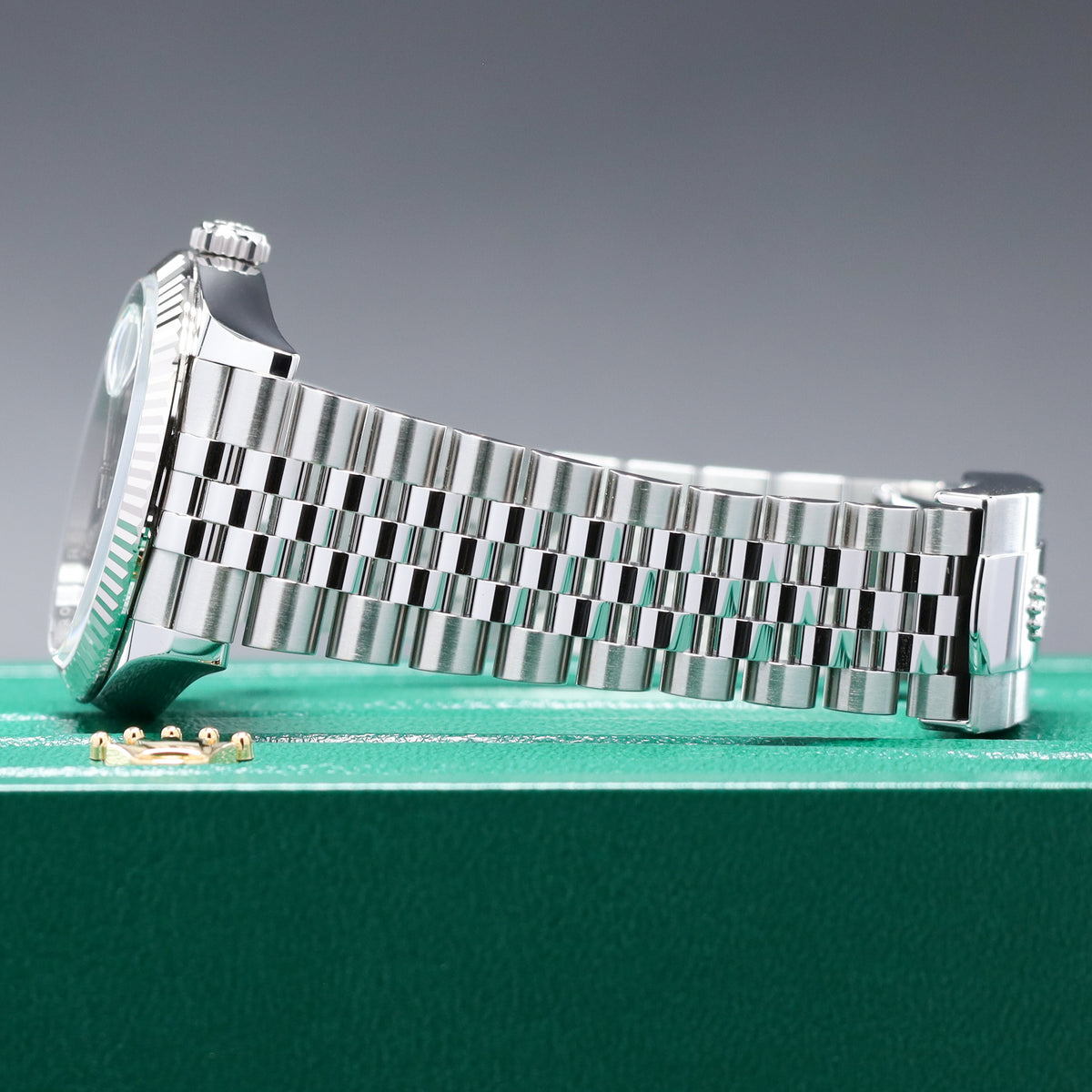 Rolex Datejust 2026 Complete 36mm Stainless Steel Black Diamond Dial Gold Fluted Bezel Jubilee Bracelet 126234