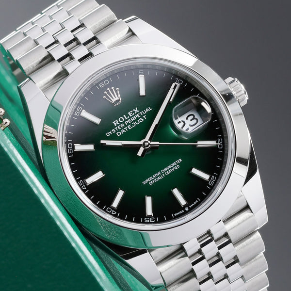 Rolex Datejust 2026 Complete 41mm Oystersteel Green Ombré Dial Smooth Oystersteel Bezel Oystersteel Jubilee Bracelet with Oysterclasp and Easylink Extension 126300