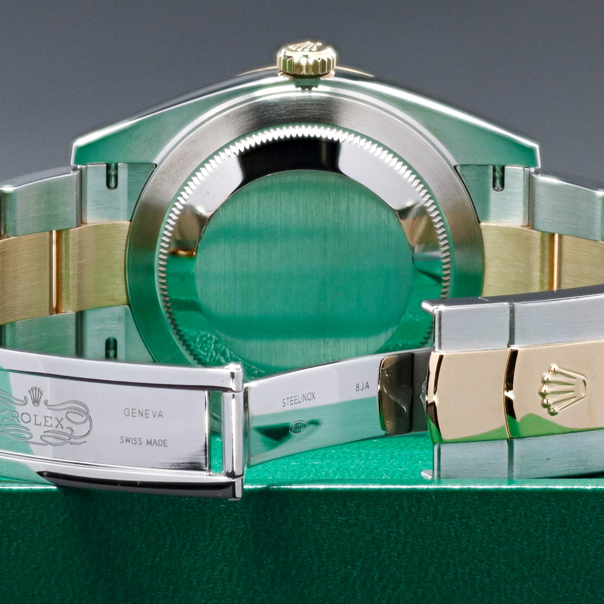 Rolex Datejust 2025 Complete 41mm Oystersteel Two Tone Slate Wimbledon Green Roman Numerals Smooth Yellow Gold Bezel Oyster Bracelet 126303