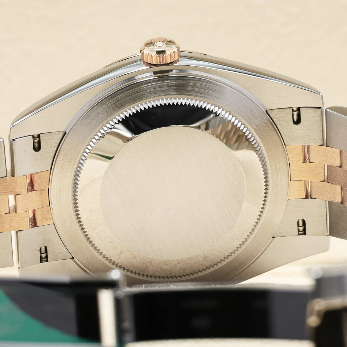 Rolex Datejust 2024 Complete 41mm Oystersteel Stainless Steel & 18K Gold Champagne Fluted Motif Dial 18K Gold Fluted Bezel Two-Tone Oystersteel & 18K Gold Jubilee Bracelet 126331