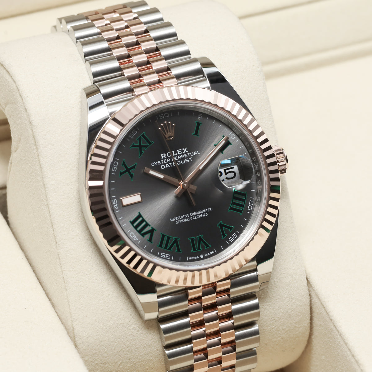 Rolex Datejust 2026 Complete 41mm Oystersteel and Everose Gold Wimbledon Slate Dial 18k Everose Gold Fluted Bezel Oystersteel and Everose Gold Jubilee Bracelet 126331