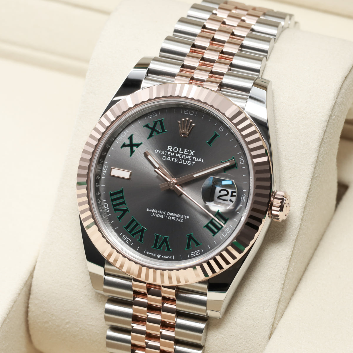 Rolex Datejust 2026 Complete 41mm Oystersteel and Everose Gold Wimbledon Slate Dial 18k Everose Gold Fluted Bezel Oystersteel and Everose Gold Jubilee Bracelet 126331