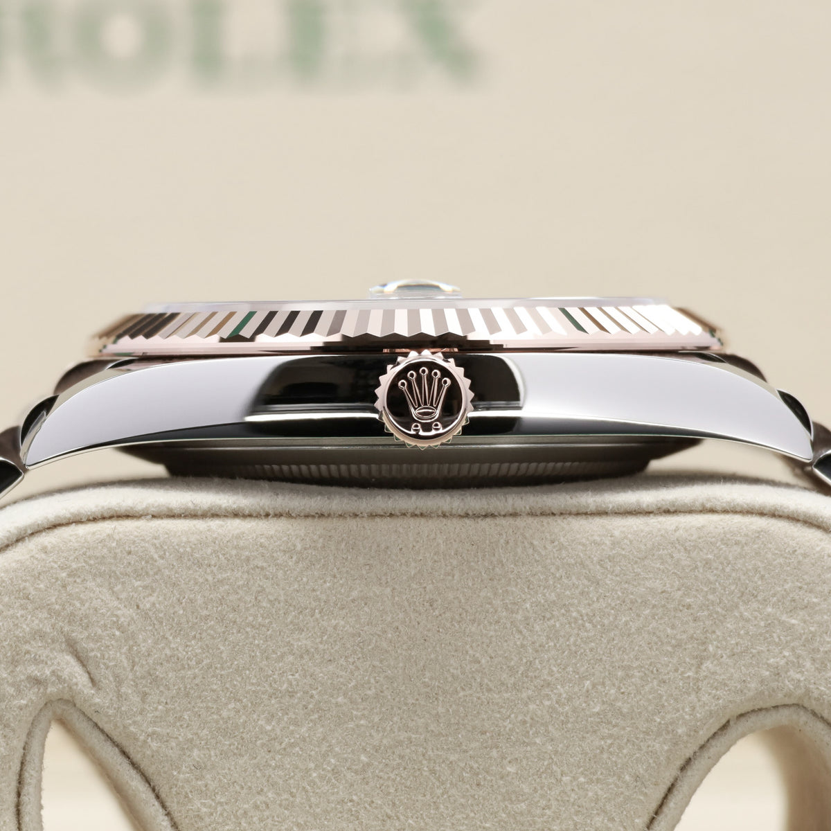 Rolex Datejust 2026 Complete 41mm Oystersteel and Everose Gold Wimbledon Slate Dial 18k Everose Gold Fluted Bezel Oystersteel and Everose Gold Jubilee Bracelet 126331