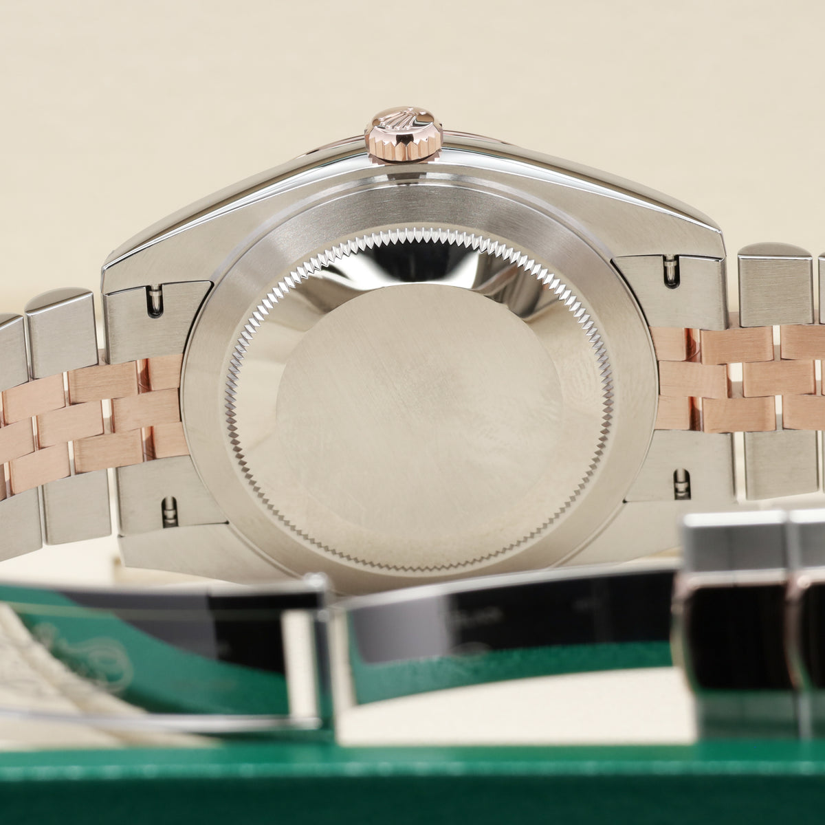 Rolex Datejust 2026 Complete 41mm Oystersteel and Everose Gold Wimbledon Slate Dial 18k Everose Gold Fluted Bezel Oystersteel and Everose Gold Jubilee Bracelet 126331