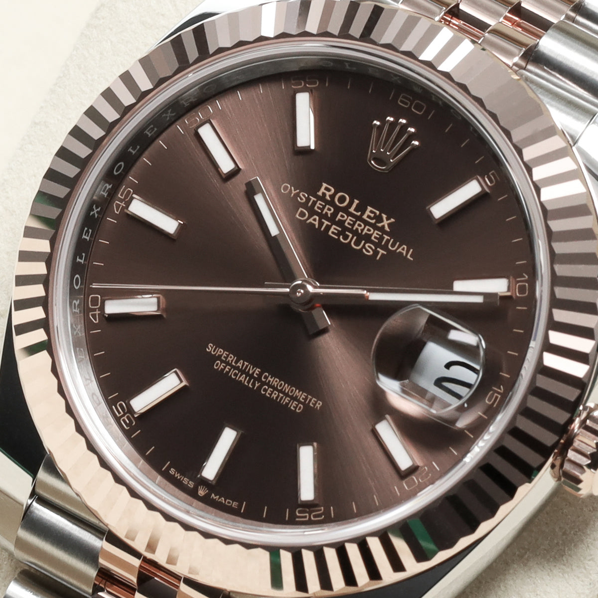 Rolex Datejust 2026 Complete 41mm Oystersteel and 18k Everose Gold Chocolate Brown Dial 18k Everose Gold Fluted Bezel Two-Tone Oystersteel and Everose Gold Bracelet with Oysterclasp  126331