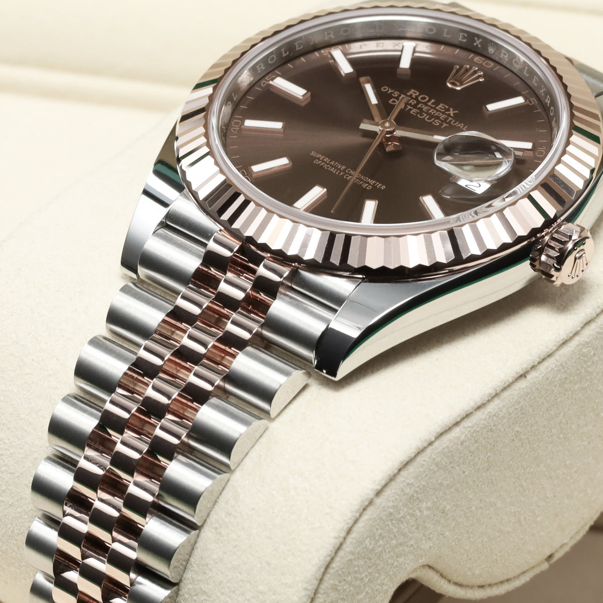 Rolex Datejust 2026 Complete 41mm Oystersteel and 18k Everose Gold Chocolate Brown Dial 18k Everose Gold Fluted Bezel Two-Tone Oystersteel and Everose Gold Bracelet with Oysterclasp  126331