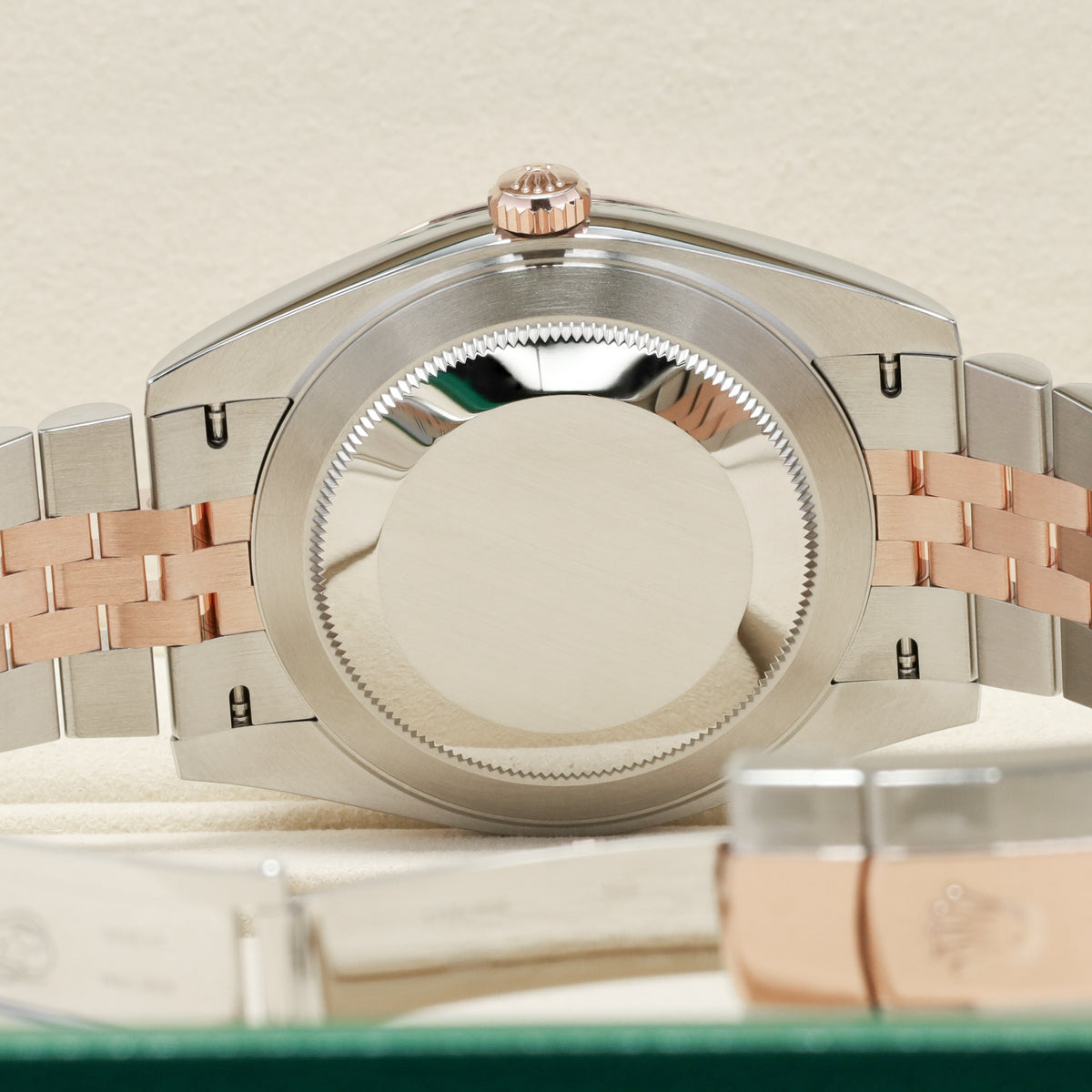Rolex Datejust 2026 Complete 41mm Oystersteel and 18k Everose Gold Chocolate Brown Dial 18k Everose Gold Fluted Bezel Two-Tone Oystersteel and Everose Gold Bracelet with Oysterclasp  126331