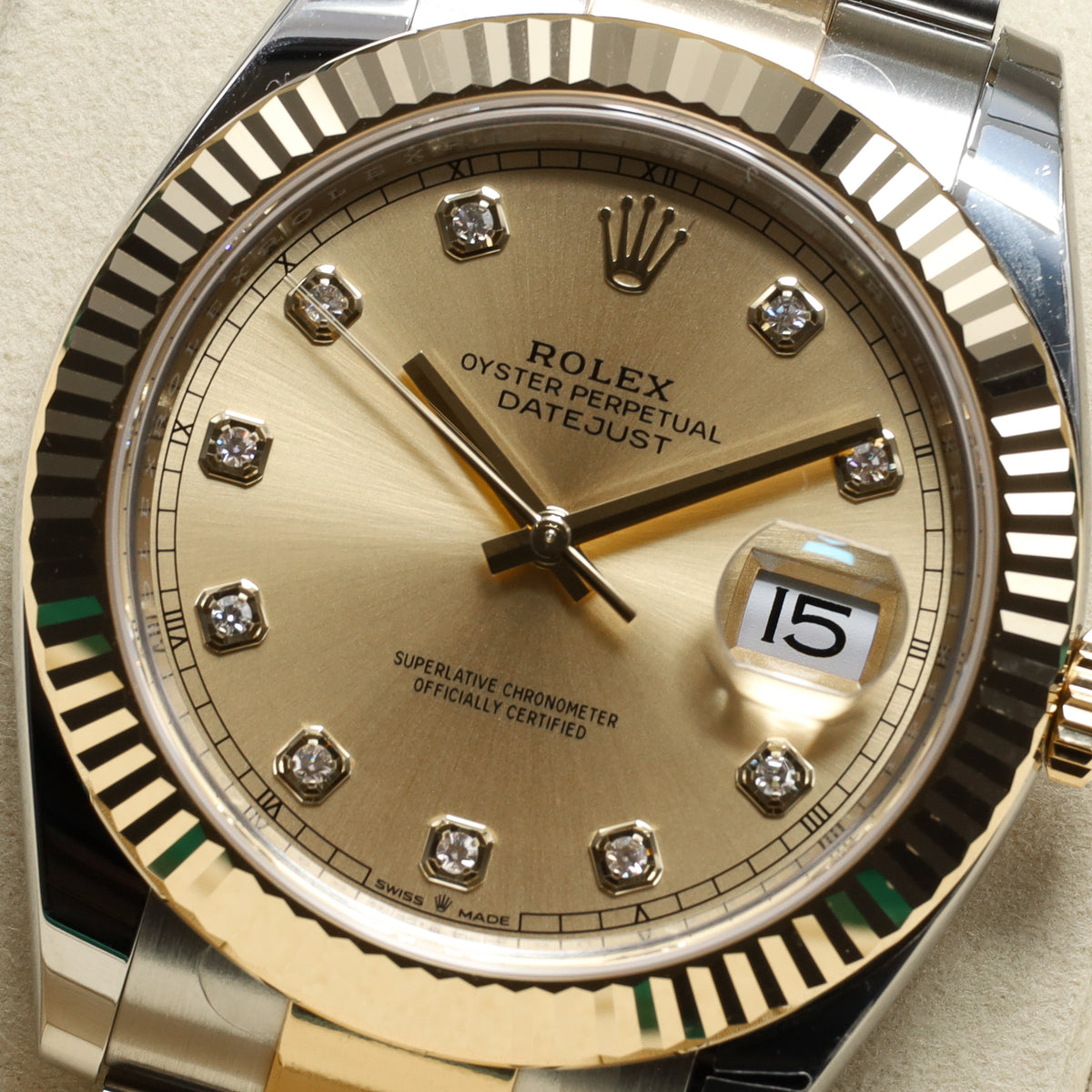 Rolex Datejust 36mm Oystersteel Champagne Dial Fluted Bezel Two Tone Oyster Bracelet 126333