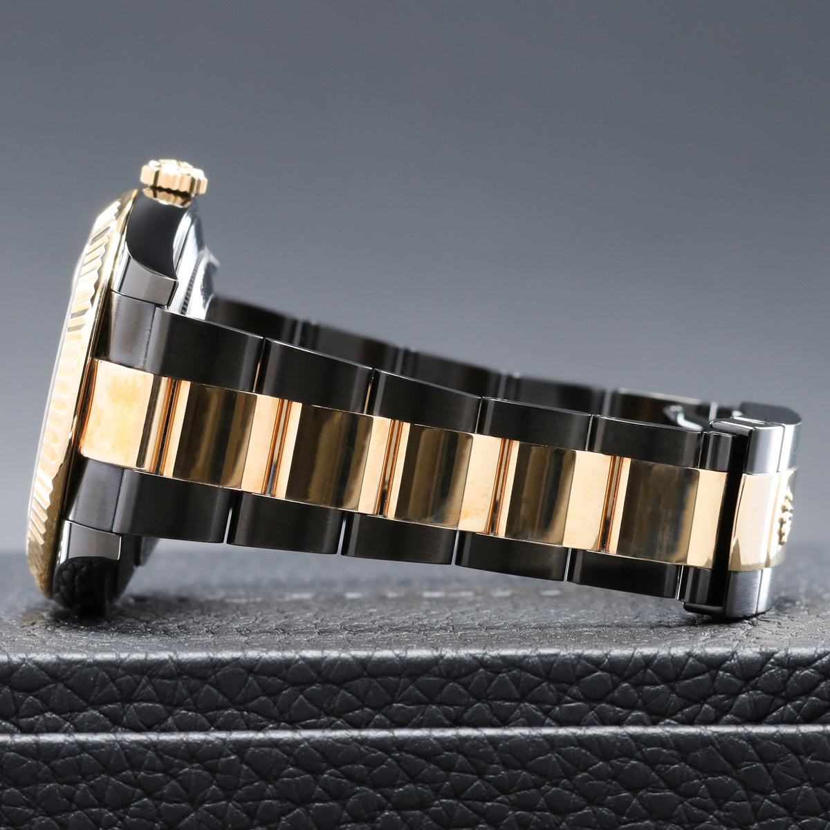 Rolex Datejust 2026 Complete 41mm Oystersteel and Everose Gold Wimbledon Slate Dial 18k Everose Gold Fluted Bezel Oystersteel and Everose Gold Jubilee Bracelet 126331