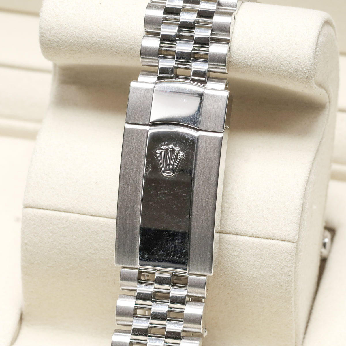 Rolex Datejust 2025 Complete 41mm Oystersteel Mint Green Dial 18k White Gold Fluted Bezel Jubilee Bracelet 126334