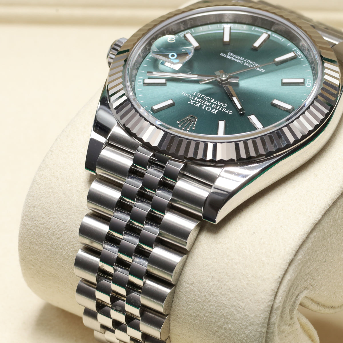 Rolex Datejust 2026 New Unworn 41mm Steel Green Dial Fluted bezel 18K White Gold Jubilee 126334