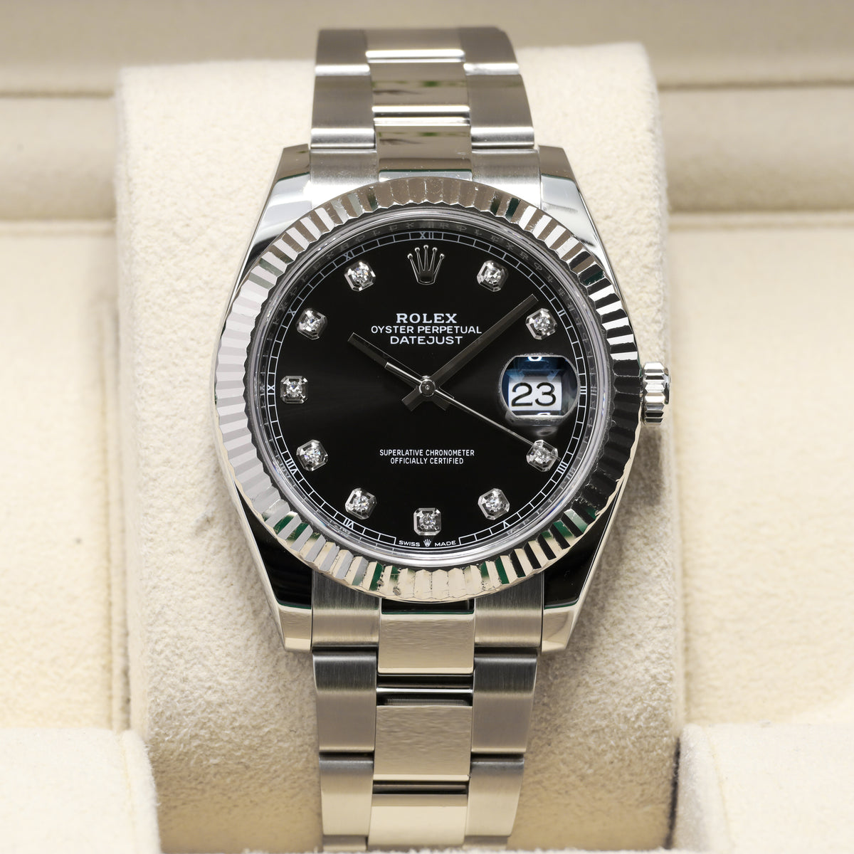 Rolex Datejust 41mm Oystersteel Black Diamond Hour Markers 18k White Gold Fluted Bezel Oyster Bracelet 126334