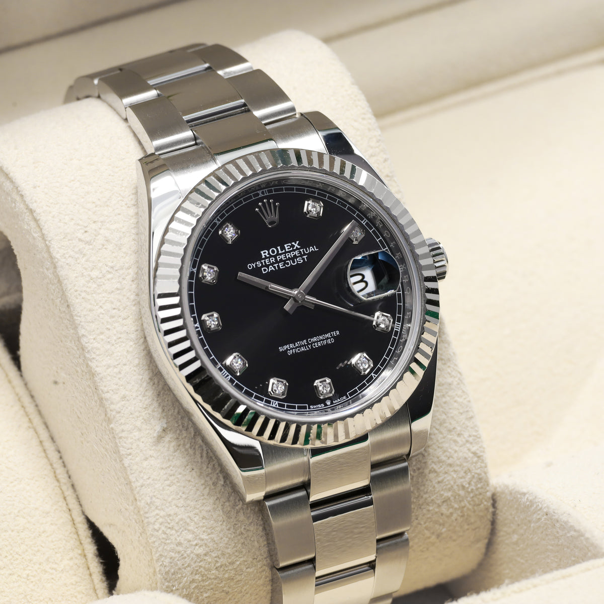 Rolex Datejust 41mm Oystersteel Black Diamond Hour Markers 18k White Gold Fluted Bezel Oyster Bracelet 126334