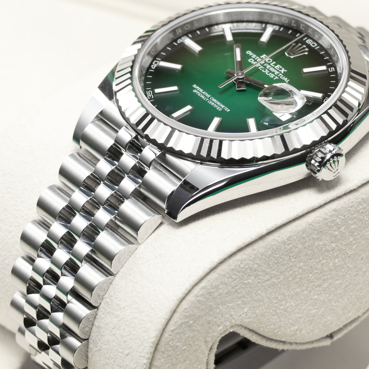 Rolex Datejust 2026 Complete 41mm Oystersteel and 18k White Gold Green Ombré Dial 18k White 126334