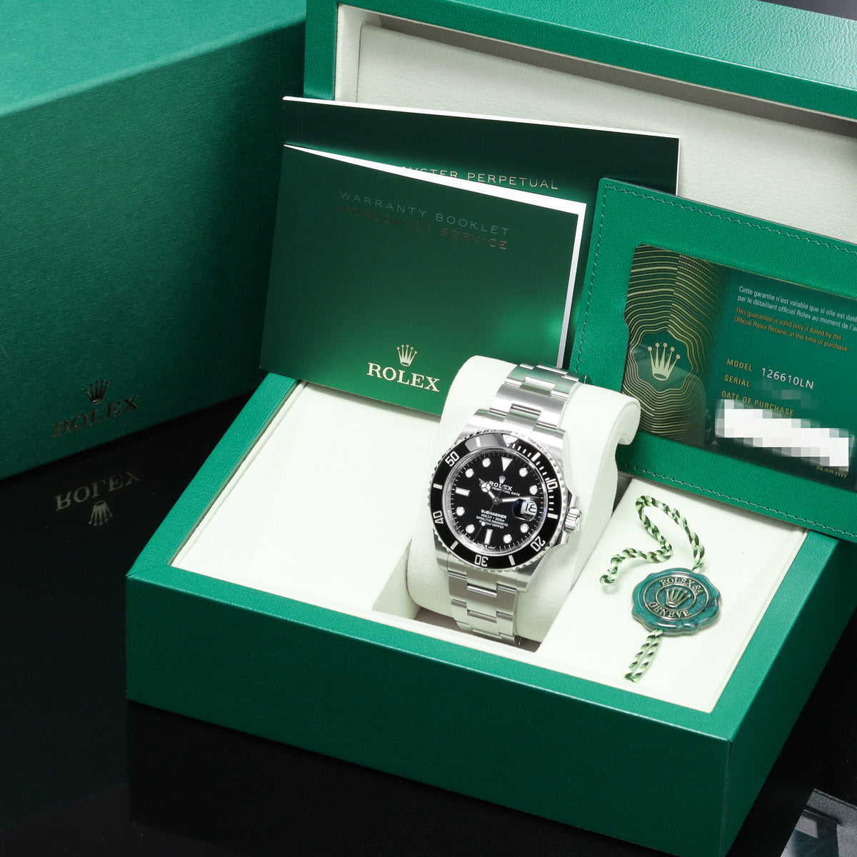 Rolex Submariner Date 2026 New 41mm Oystersteel Black Dial Black Cerachrom Ceramic Bezel Oyster Bracelet 126610LN