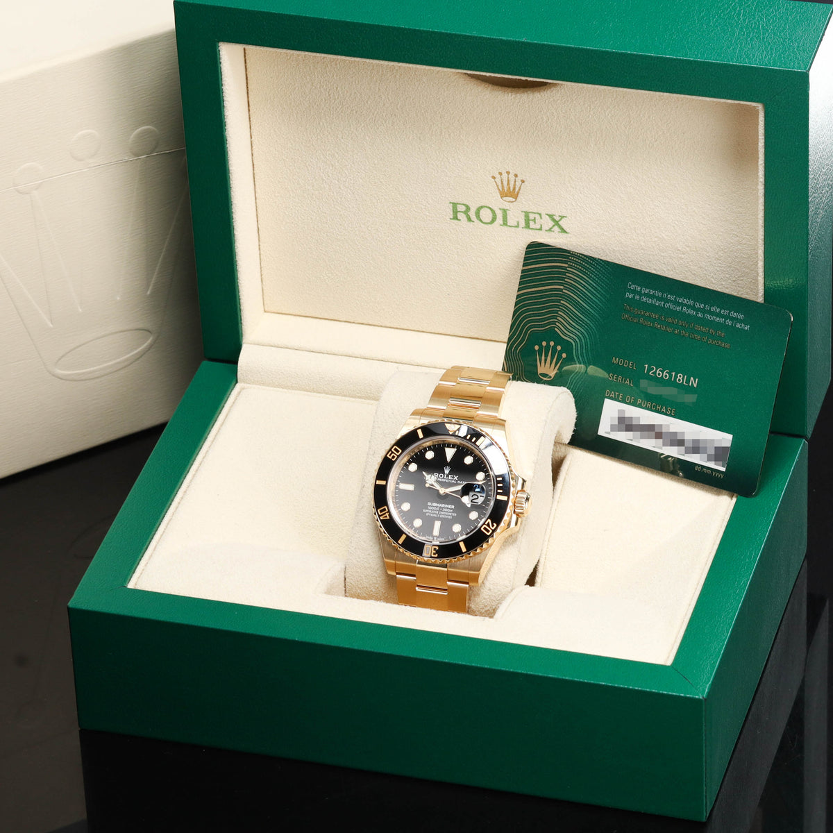 Rolex Submariner 2023 Complete 41mm 18k Yellow Gold Black Dial Black Cerachrom Ceramic Bezel 18k Yellow Gold Oyster Bracelet 126618LN