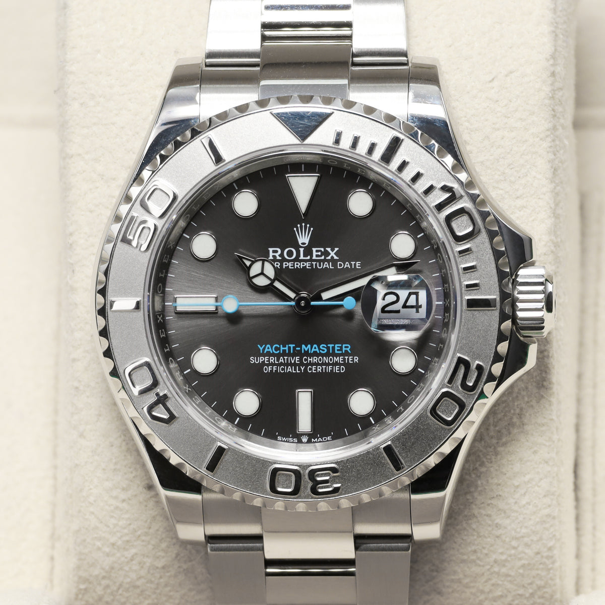 Rolex Yacht Master II 2020 Complete 40mm Oystersteel and Platinum Slate / Rhodium with Blue Accents Dial Solid Platinum Bidirectional Rotating Bezel Oyster Bracelet with Oysterlock Clasp and Easylink Extension 126622