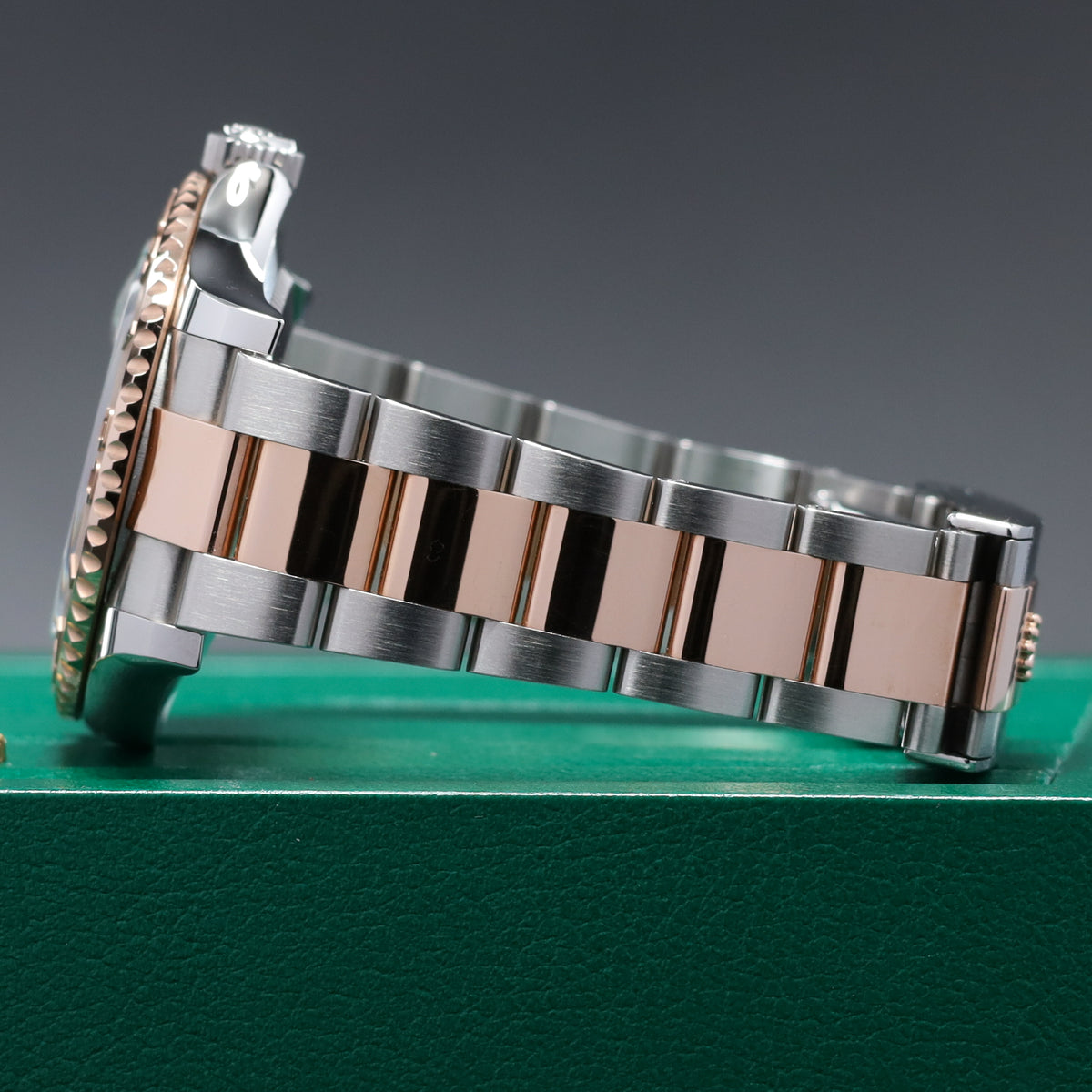 Rolex Yacht Master 2025 Complete 40mm Stainless Steel Case Chocolate Dial Everose gold Bezel Oyster Bracelet 126621