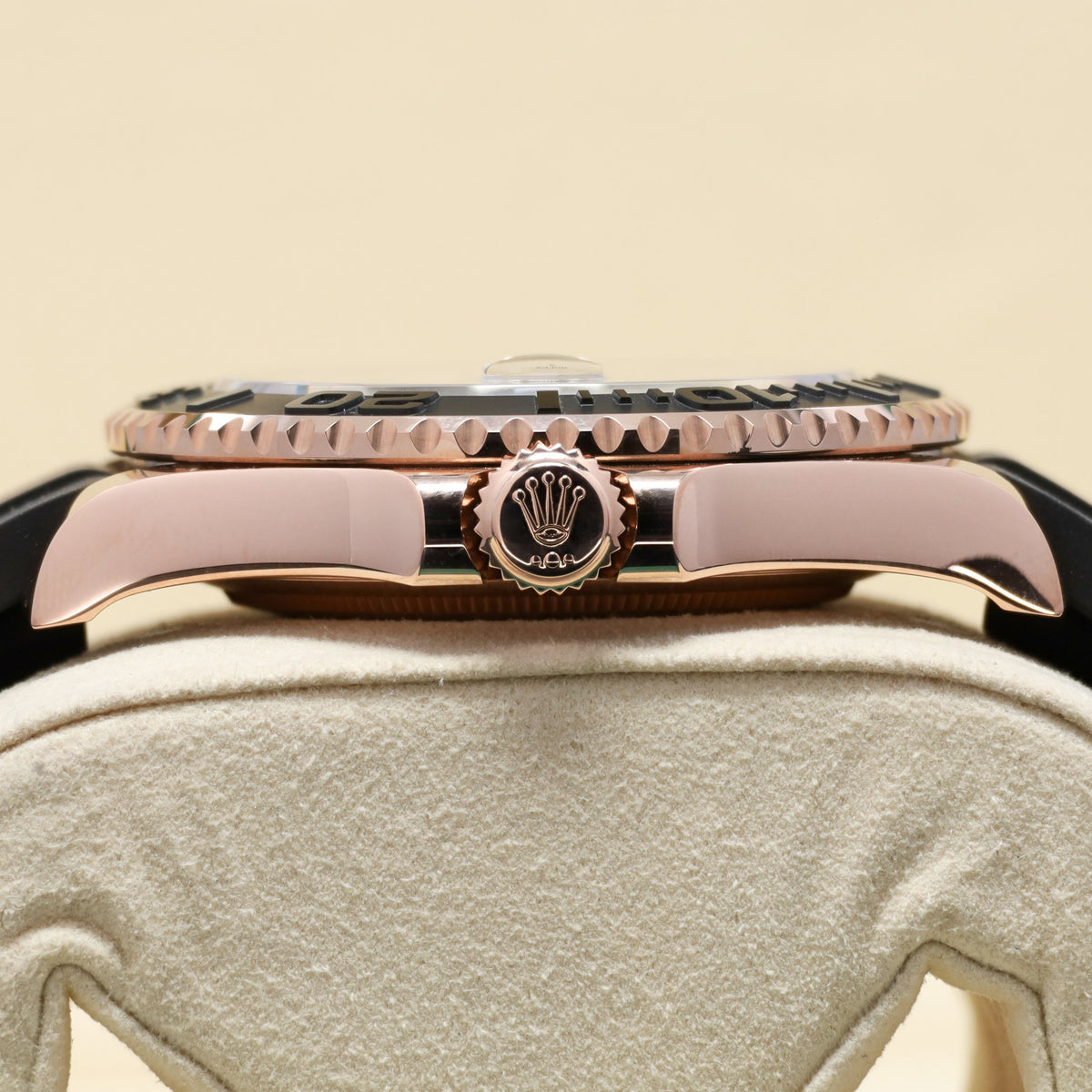 Rolex Yacht-Master 40 Complete 40mm 18K Everose Gold Intense Black Dial Matte Black Cerachrom Ceramic with 18K Everose Gold Black Oysterflex Bracelet with 18K Everose Gold Oysterlock Folding Clasp 126655