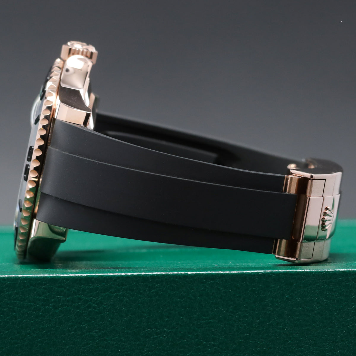 Rolex Yacht-Master 40 Complete 40mm 18K Everose Gold Intense Black Dial Matte Black Cerachrom Ceramic with 18K Everose Gold Black Oysterflex Bracelet with 18K Everose Gold Oysterlock Folding Clasp 126655