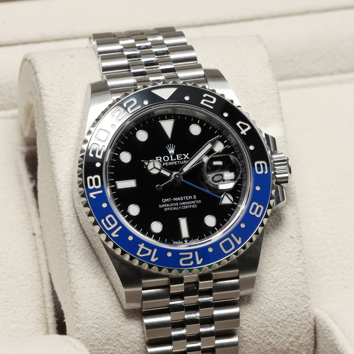 Rolex GMT Master II 2019 “Batgirl” Complete 40mm Oystersteel Black Dial Black and Blue Cerachrom GMT Bezel Oystersteel Jubilee Bracelet with Oysterlock Clasp 126710BLNR