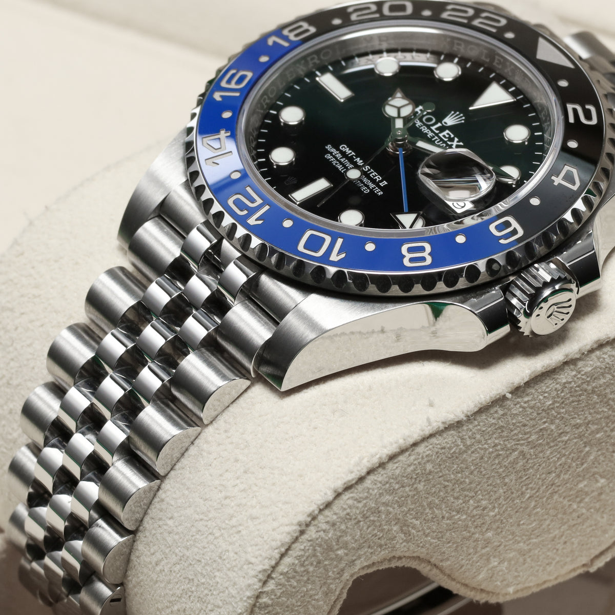 Rolex GMT Master II 2019 “Batgirl” Complete 40mm Oystersteel Black Dial Black and Blue Cerachrom GMT Bezel Oystersteel Jubilee Bracelet with Oysterlock Clasp 126710BLNR
