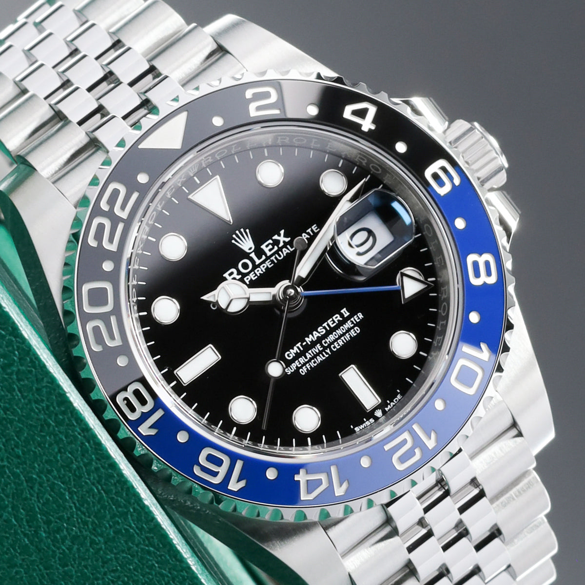 Rolex GMT Master II "Bat Girl" 2026 Complete 40mm  Oystersteel (Stainless Steel)  Black Dial Bidirectional Rotating Blue and Black Cerachrom Ceramic Bezel  Oystersteel Jubilee Bracelet with Oysterlock Safety Clasp 126710BLNR