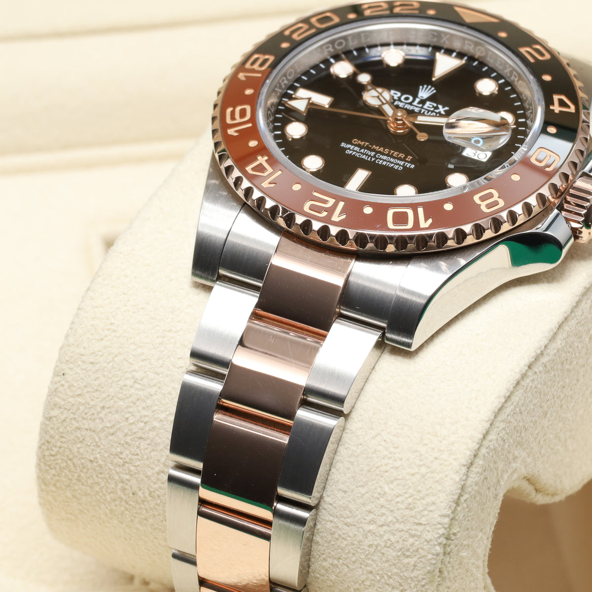 Rolex GMT Master II Rootbeer 2022 Complete 40mm Oystersteel 18k Everose Gold Black Dial Brown Black Cerachrom Two-tone Oyster Bracelet 126711CHNR