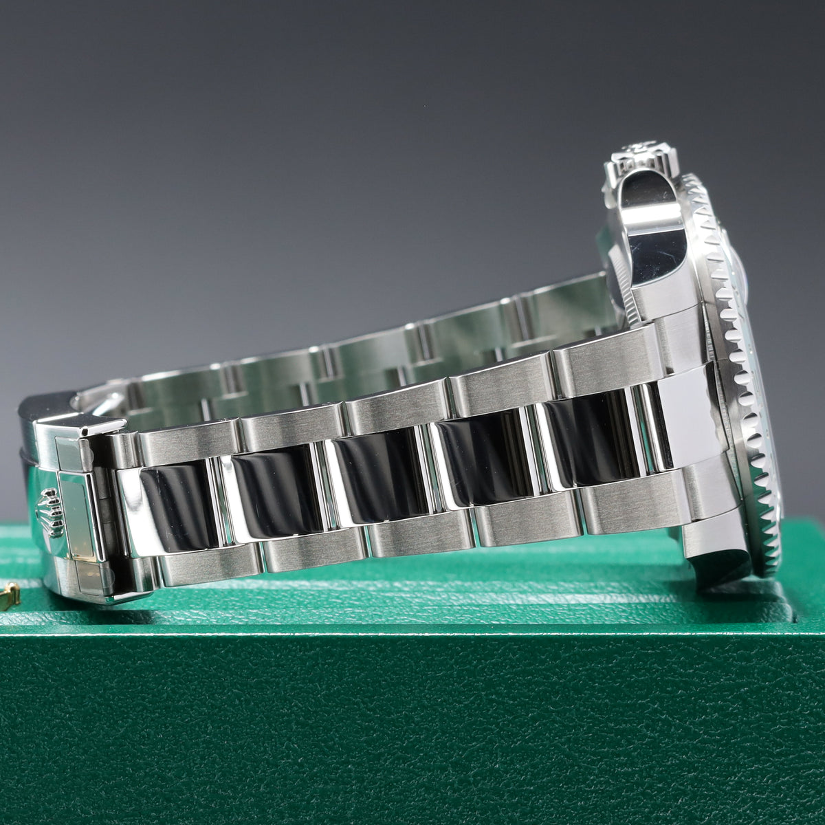 Rolex GMT Master II Sprite 2025 Complete 40mm Oystersteel  Black Dial Green And Black Cerachrom Bezel Oyster Bracelet 126720VTNR