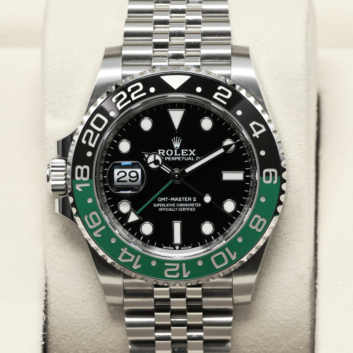 Rolex GMT MASTER II 2026 Complete 40mm Oystersteel (Stainless Steel) Black Dial  Bidirectional Rotating Green and Black Cerachrom Ceramic Bezel  Oystersteel Bracelet with Oysterlock Safety Clasp 126720VTNR