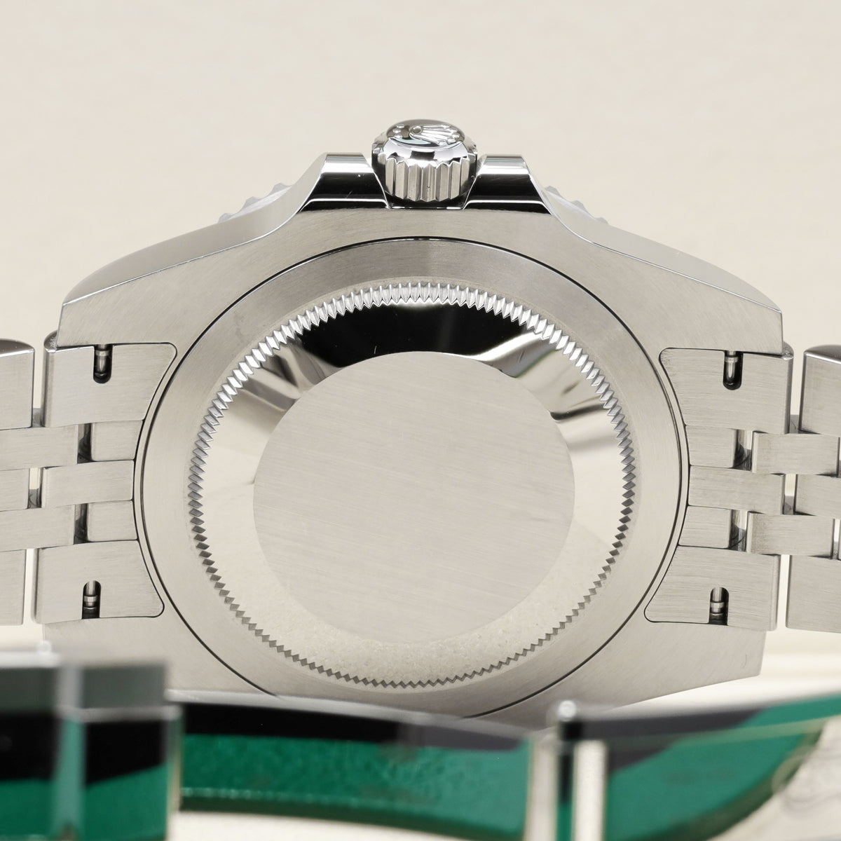 Rolex GMT MASTER II 2026 Complete 40mm Oystersteel (Stainless Steel) Black Dial  Bidirectional Rotating Green and Black Cerachrom Ceramic Bezel  Oystersteel Bracelet with Oysterlock Safety Clasp 126720VTNR