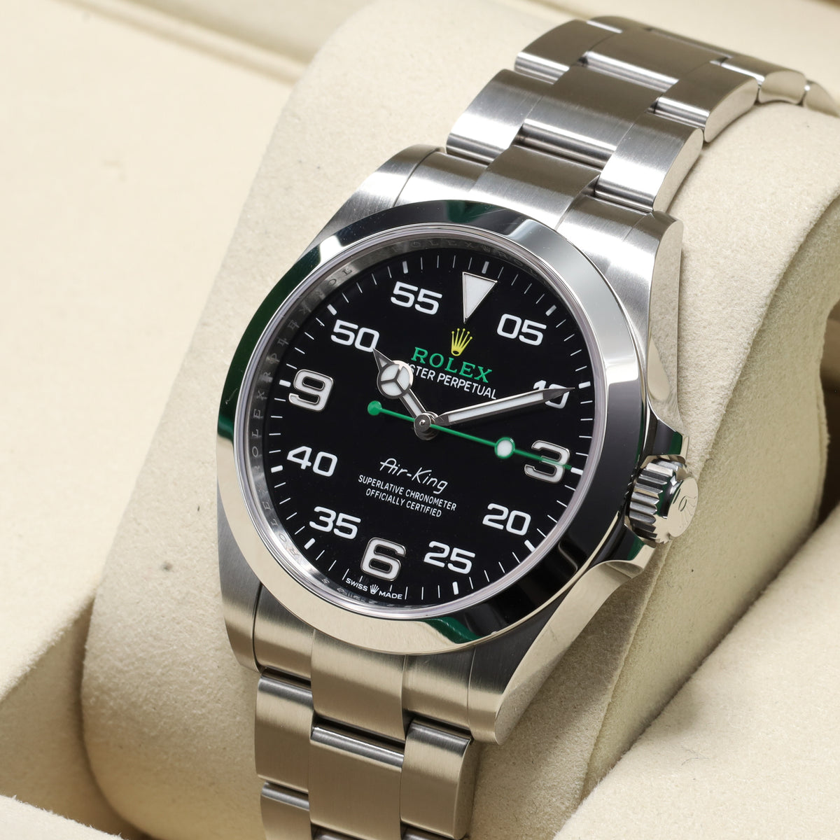 Rolex Airking 2025 Complete 40mm Oystersteel Black Dial Smooth Bezel Oyster Bracelet 126900