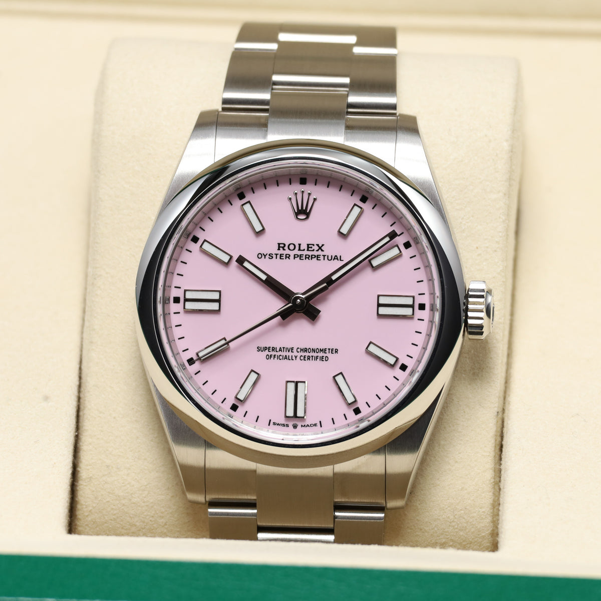 Rolex Oyster Perpetual 2026 Complete 41mm Oystersteel Pink Dial Smooth Domed Bezel Oyster Bracelet 134300