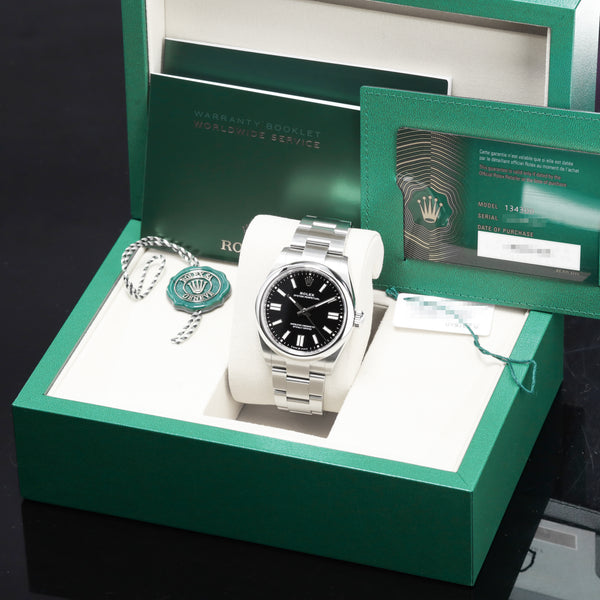Rolex Oyster Perpetual 2026 Complete 41mm Oystersteel Black Dial Smooth Oystersteel Bezel Oyster Bracelet with Oysterclasp and Easylink Extension 134300